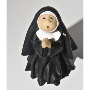 Sister Folk Praying Catholic Nun Figure Figurine "Bless this Day" 1999 Maureen